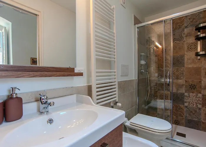 Mar Di Levante Living